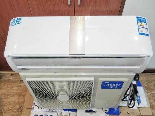 美的大1.5p新款节能变频冷暖挂机九九成新南京包送